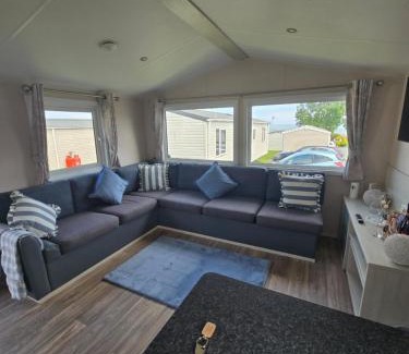 New Quay Resort | 6 Birth Caravan Quay West Sea Views