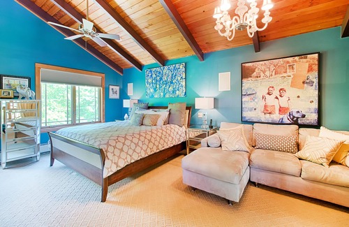 Newfane House | 6 BR Perfect Private Mountaintop Retreat in VT!