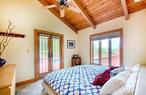 Newfane House | 6 BR Perfect Private Retreat in Vermont!