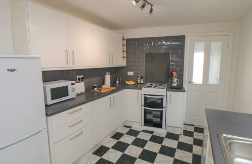 West Cliff Cottage | 6 Clarence Place