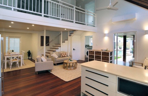 Bargara House | 6 Dooley Street Bargara
