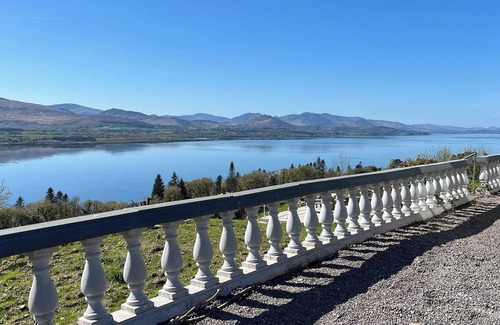 Blackwater Bridge House | 6 Ensuite Bedrooms-sleeps 12-garden-sea & Mtn View