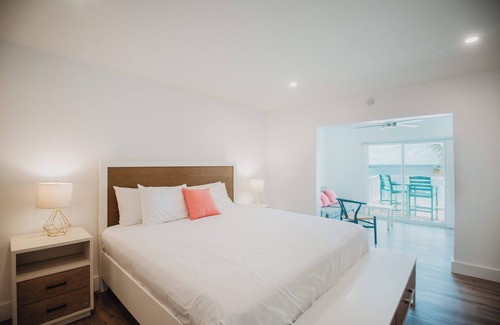 Great Guana Cay Hotel | #6 - Guana Beach Inn @sunset beach, Guana Cay