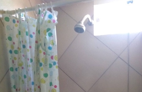 Asa Sul House | 6 Independent single excsuite with bathroom, Wi-Fi, SmartTV center Brasilia