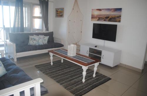 Doonside Apartment | 6 Key Largo