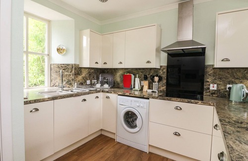 Arisaig Cottage | 6 LOWLANDS, pet friendly, country holiday cottage in Arisaig