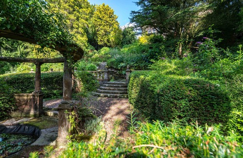 Caton House | 6* Lux 3 bed Cottage Private Island near Lake District & Lancaster
