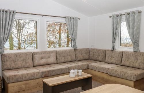Bucks Cross House | 6 Manor Park