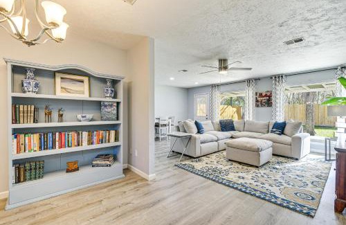 Heritage Park House | 6 Mi to Clear Lake Family Home with Patio and Yard