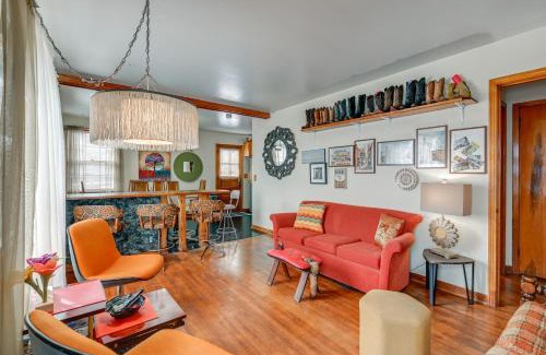 Donelson Hills House | 6 Mi to Downtown 70s-Themed Home in Nashville!