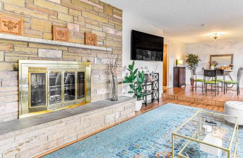 Hazel Dell House | 6 Mi to Downtown Vancouver Peaceful Home with Deck