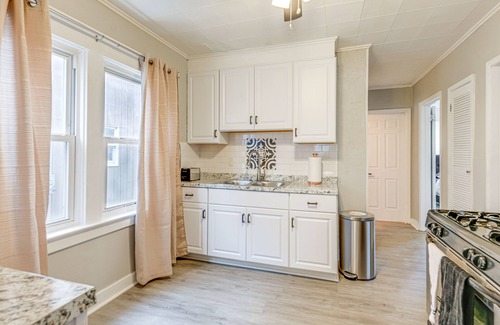 Buffalo Apartment | 6 Mi to Dtwn Attractions: Buffalo Apartment!