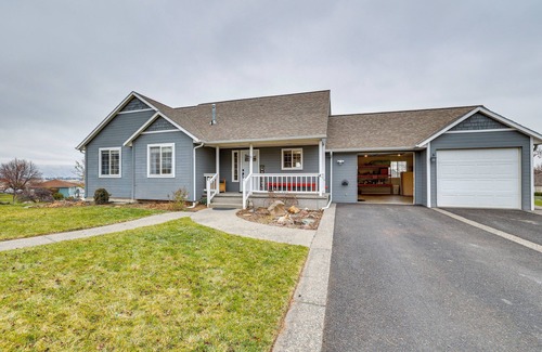 Clarkston House | 6 Mi to Dtwn Lewiston: Quiet Home w/Views