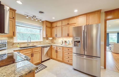 Tulsa House | 6 Mi to Dtwn: Waterfront Home in Tulsa!