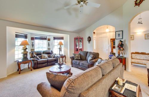 Yakima House | 6 Mi to Dtwn Yakima Central Washington Home