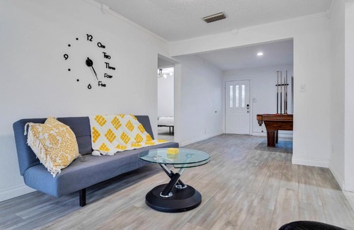Twentynine Palms House | 6 Mi to Joshua Tree Home with Outdoor Oasis and View!