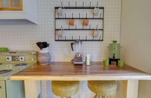 Coloma House | 6 Mi to Lake Michigan: Coloma Farmhouse