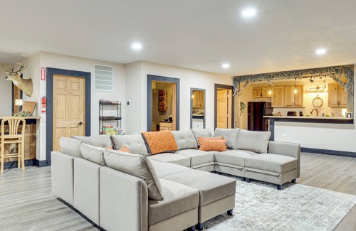 Dover House | 6 Mi to Main Street: Dog-Friendly Home in Dover!