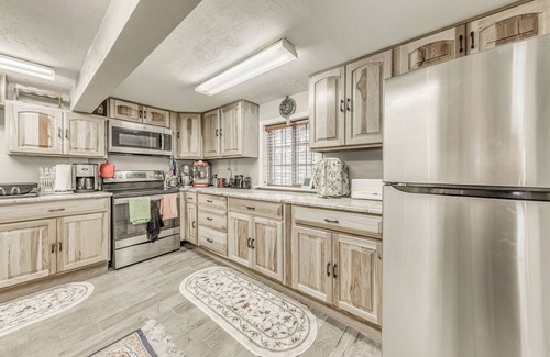 Cloudcroft House | 6 Mi to Ski Cloudcroft: Home w/Fire Pit + Grill