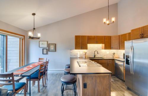 Fraser Apartment | 6 Mi to Winter Park Mtn-View Condo with Balcony!