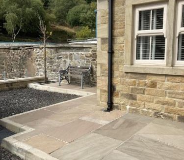 Rossendale House | 6 Mulberry Green, Waterfoot, Rossendale, Lancs