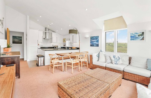 Kingsbridge Cottage | 6 Ocean's Edge