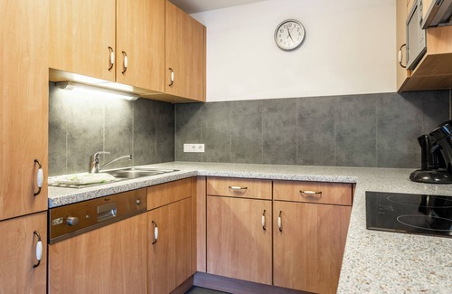Buerserberg Apartment | 6-person apartment in the holiday park Landal Chalet Matin