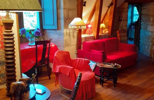 Tredion Apartment | 6-person apartment in Trédion castle
