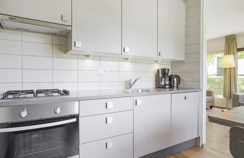 Stadtkyll House | 6-person bungalow in the holiday park Landal Wirfttal