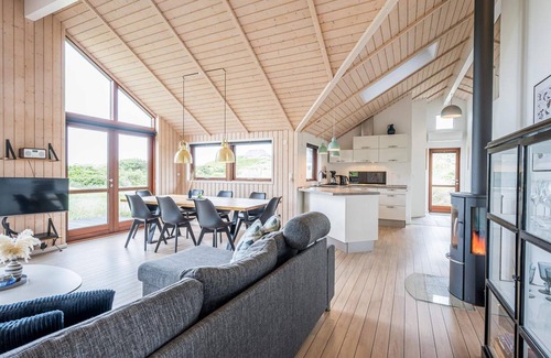 Houvig Strand House | 6 person holiday home in Ringkøbing