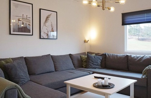 Grebbestad House | 6 person holiday home in Grebbestad