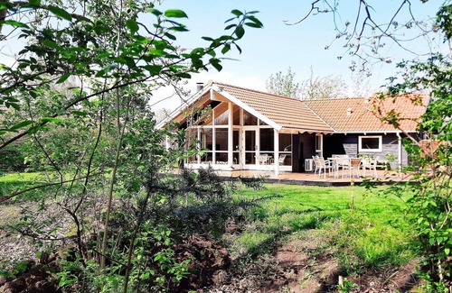 Dannemare House | 6 person holiday home in Dannemare