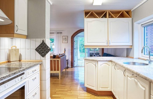 Dannemare House | 6 person holiday home in Dannemare