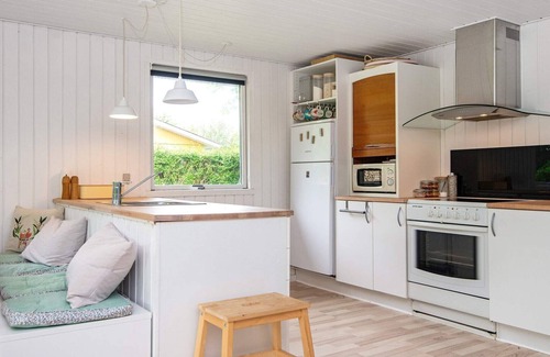 Pøt Strandby House | 6 person holiday home in Juelsminde