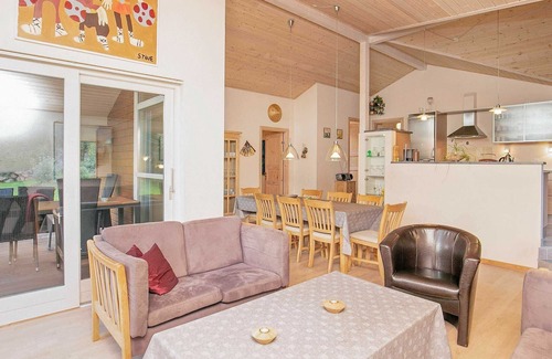 Lodbjerg Hede House | 6 person holiday home in Ringkøbing
