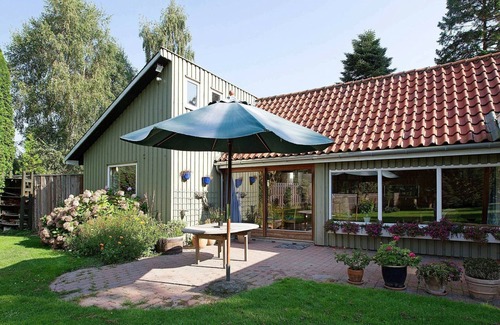 Marielyst House | 6 person holiday home in Væggerløse