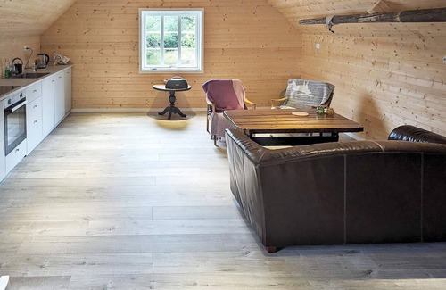 Solund House | 6 person holiday home in HARDBAKKE