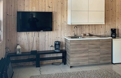 Bremnes House | 6 person holiday home in Urangsvåg