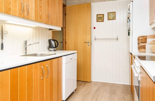 Bønnerup Strand House | 6 person holiday home in Glesborg-By Traum