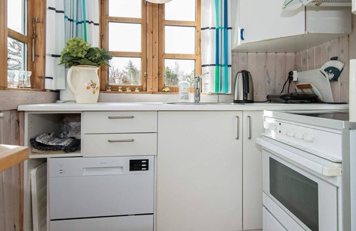 Grena Strand House | 6 person holiday home in Grenaa