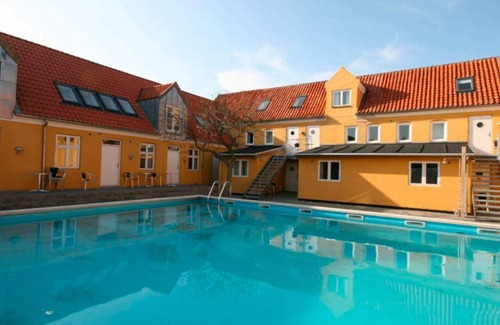 Gudhjem Apartment | 6 person holiday home in Gudhjem
