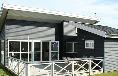 Gudhjem House | 6 person holiday home in Gudhjem-By Traum