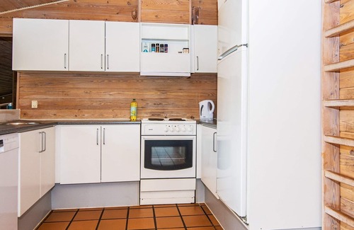 Skødshoved Strand House | 6 person holiday home in Knebel