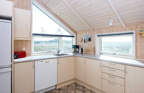 Trans House | 6 person holiday home in Lemvig