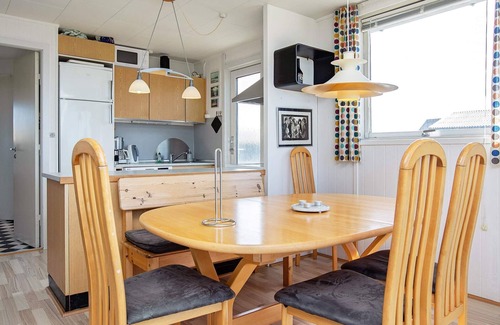 Trans House | 6 person holiday home in Lemvig
