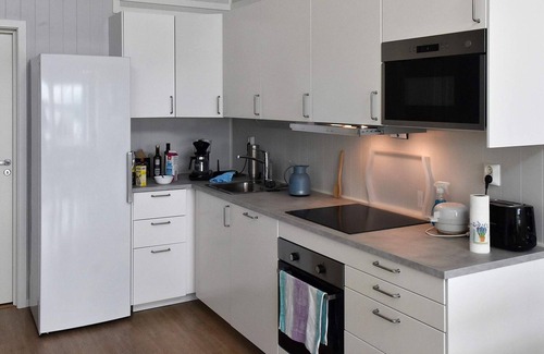 Dyrvik House | 6 person holiday home in Dyrvik