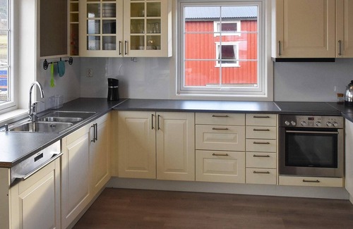 Oksvoll House | 6 person holiday home in Oksvoll