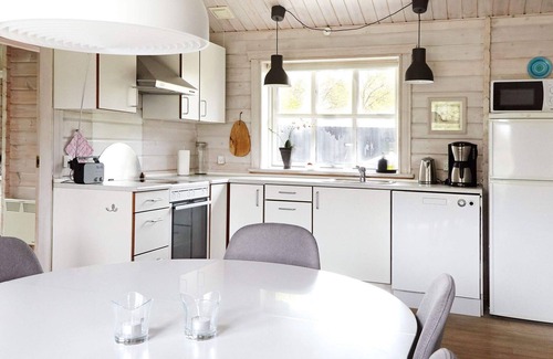 Hoeve Strand House | 6 person holiday home in Asnæs