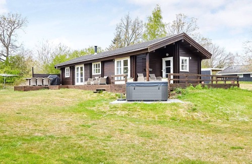 Hoeve Strand House | 6 person holiday home in Asnæs