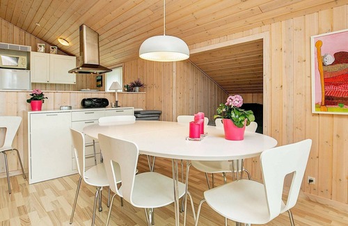Tranum House | 6 person holiday home in Brovst-By Traum